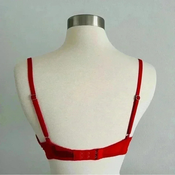 New Victoria Secret Bra Push Up Pigeonnant 34 C - Picture 6 of 8